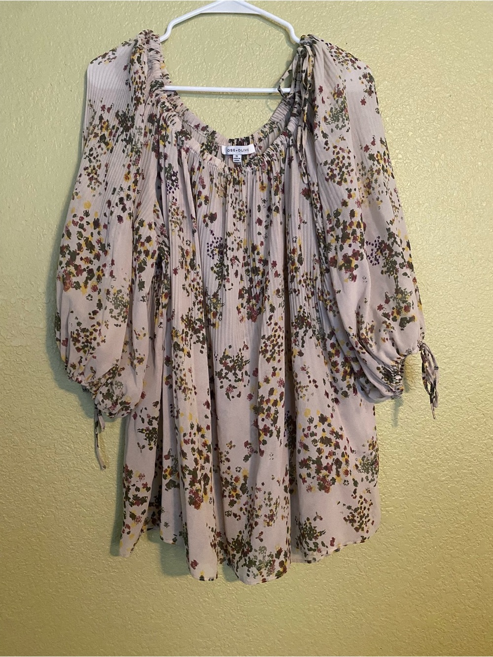 Rose & Olive Cream Floral Off-Shoulder Tunic